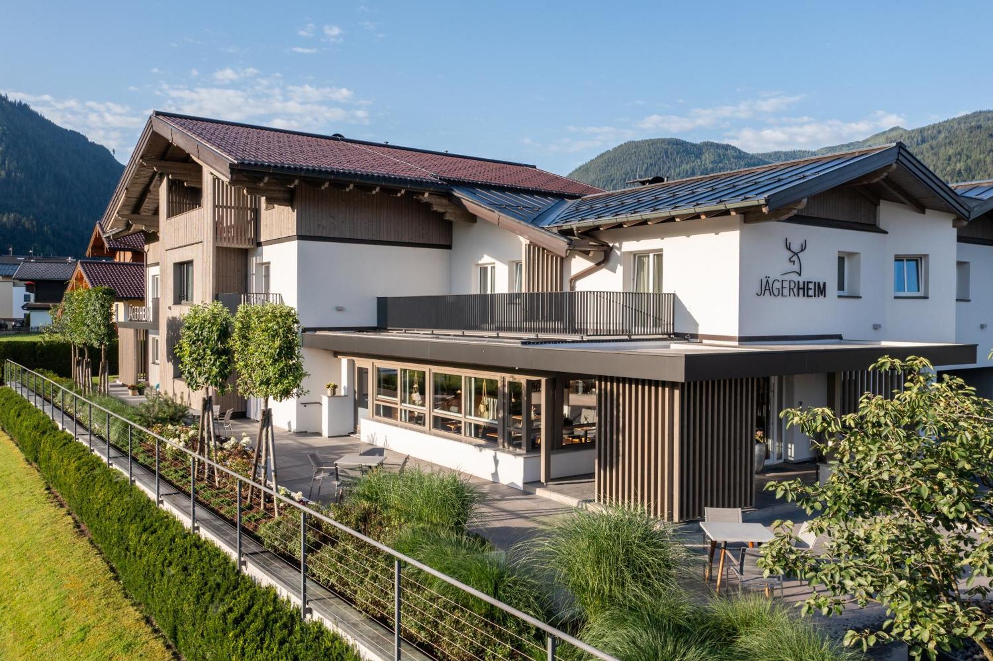 Aparthotel Jaegerheim Flachau Exterior photo